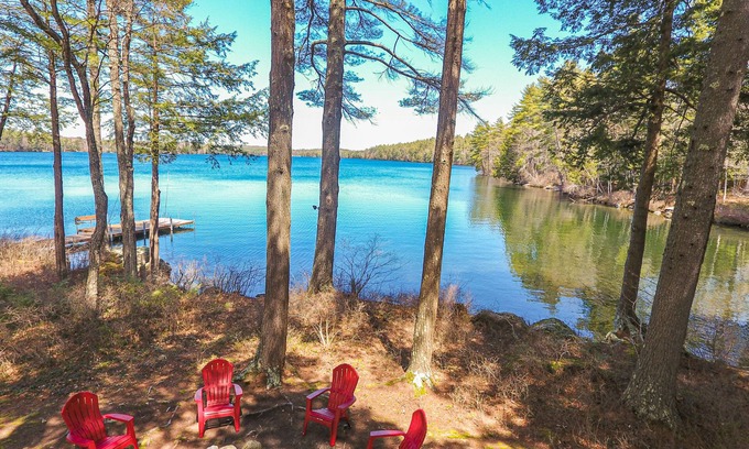 Naples House | Fantastic lakefront escape with large deck, private dock, fast WiFi, & gas grill