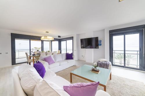 Roquetas de Mar Apartment | Fantastic penthouse 270m2 with amazing sea views