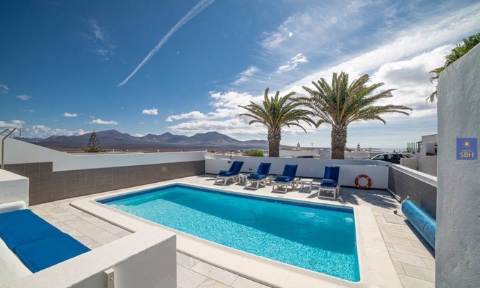 Playa Blanca Villa | Fantastic views of Playa Blanca with private pool and air conditioning