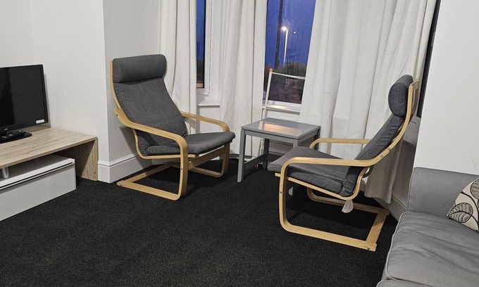 Bridlington Old Town Apartment | Farina No2, Sea view apartment sleeping 4 guests