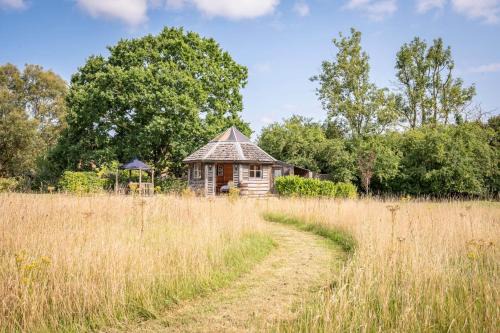 Saxmundham House | Farm View Cabin, Kelsale