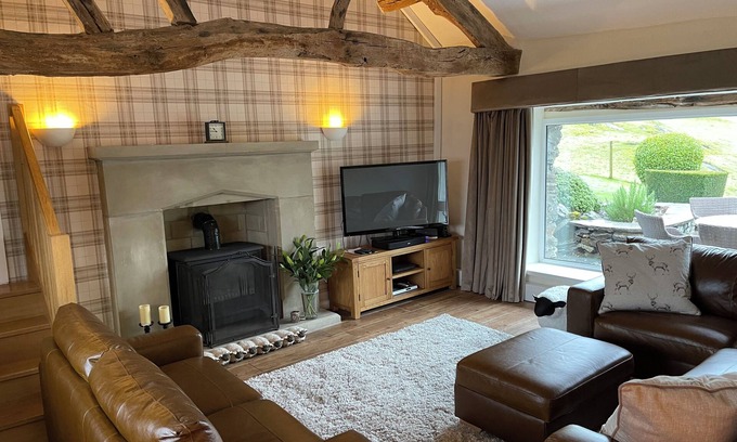 Kendal Other | Farmhouse and Bungalow in the Lake District in a beautiful setting
