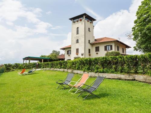 Verbania House | Farmhouse in Verbania with Lake Views