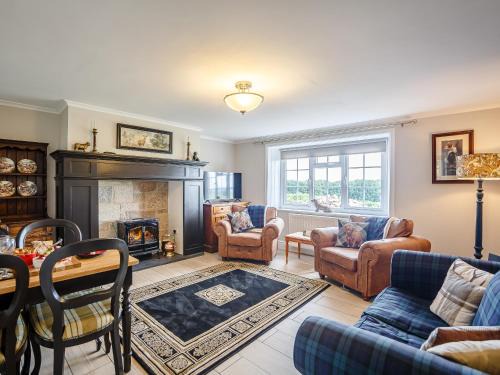 Old Bewick House | Farmside Cottage - Chatton