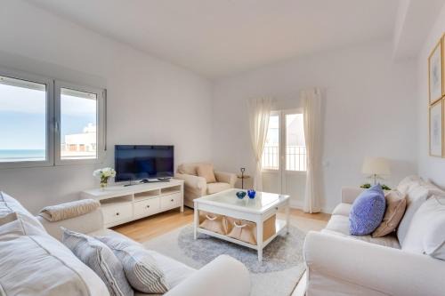 Cadiz Apartment | FARO Family Home by Cadiz4Rentals