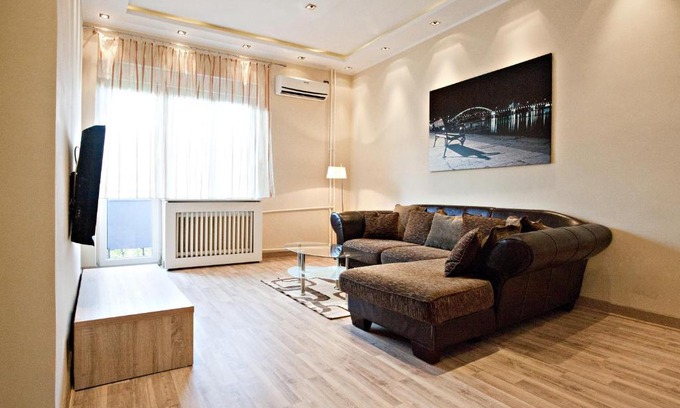 Stari Grad Apartment | Feel Belgrade Bohemian Apartment
