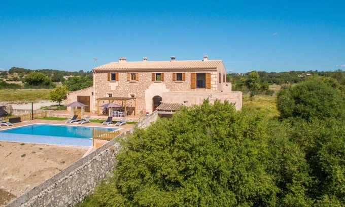 Petra Villa | Feel-good finca with a beautiful pool terrace.