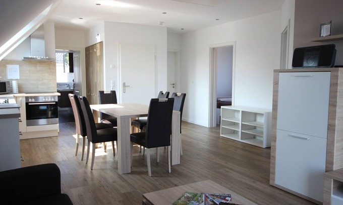 Kirchwerder Condo | Feel-good oasis with balcony near the Elbe, close to the city center with lots of nature, free WiFi