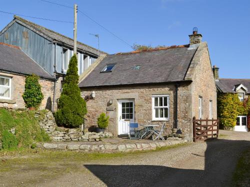 Hexham House | Felbridge Cottage