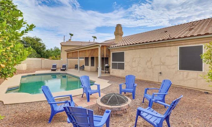 Garden Lakes House | Fenced Backyard Oasis: Pet-Friendly Avondale Home