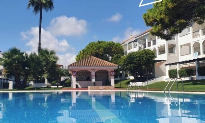 Vinaros Apartment | Ferien Erleben, Erfrischender Pool, Kurzer Weg zum Strand