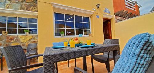 Bahia Calma Apartment | Ferienhaus CASA CRISTOF - Costa Calma - Glasfaserinternet - max 6 Personen