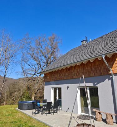 Gemund House | Ferienhaus Haselnuss