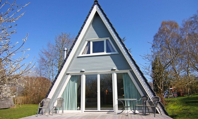 Damp House | Ferienhaus in Damp mit Terrasse