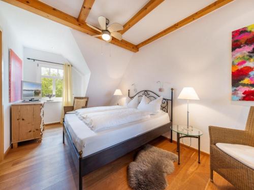 Zudar House | Ferienhaus-Ruegenbrise-mit-Seeblick-direkt-am-Wasser