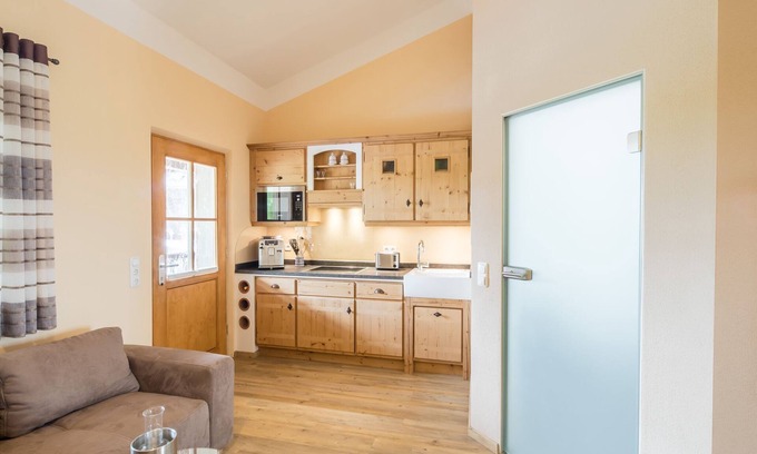 Petting Apartment | Ferienwohnung 2 - Seeblick