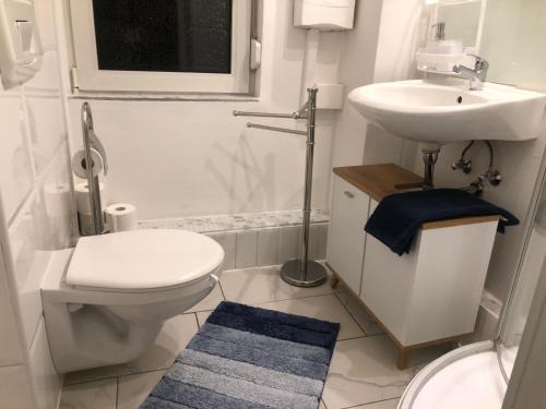 Siegen Apartment | Ferienwohnung 2Doppel 1 Einzel Bett