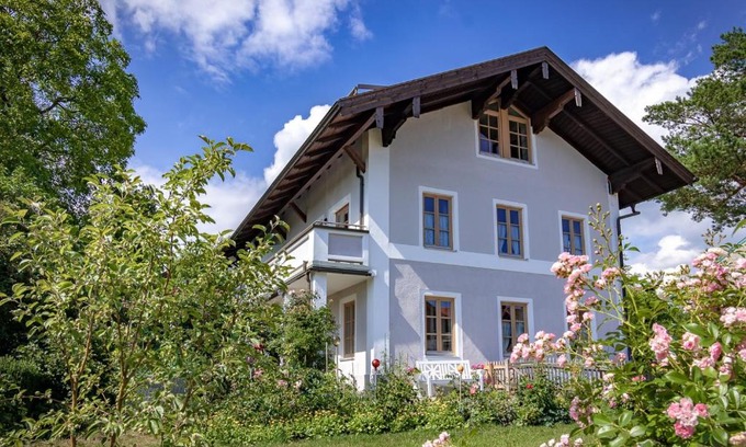 Chieming Apartment | Ferienwohnung Adlmaier