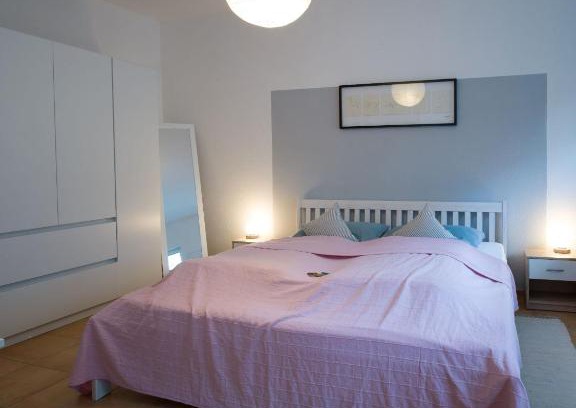 Kirkel Apartment | Ferienwohnung auf dem Kore