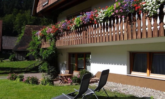 Oberwolfach Apartment | Ferienwohnung Burgblick, 44 qm, 1 Schlafzimmer, Max. 4 Personen
