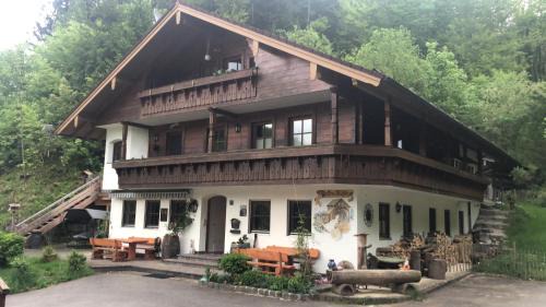 Marktschellenberg Apartment | Ferienwohnung Doffenmühle