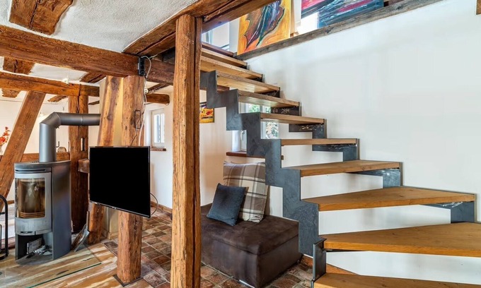 Gross-Umstadt Apartment | Ferienwohnung in der Hofreite - 90 qm - auf Zwei Ebenen