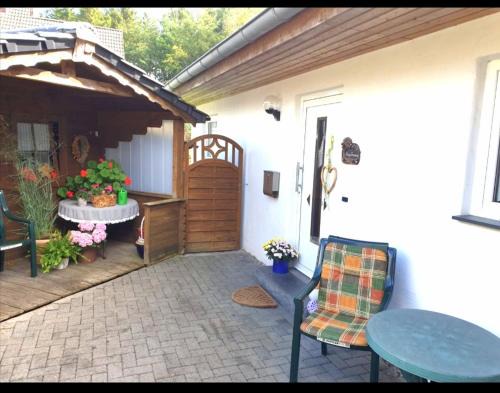 Balve Apartment | Ferienwohnung mit Terrasse für bis zu 4 Personen