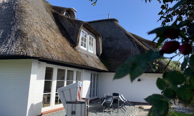 St. Peter-Ording Apartment | Ferienwohnung Ure, EG Rechts - Haus Nordseebude