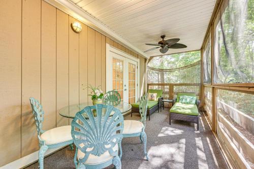 Fernandina Beach Apartment | Fernandina Beach Condo with Pool and Path to Beach!