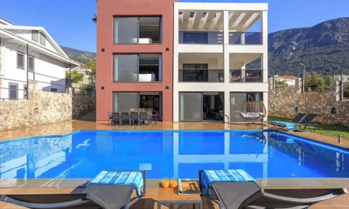 Oludeniz Villa | Fethiye Ölüdeniz de Özel Büyük Havuzlu Lüks Villa