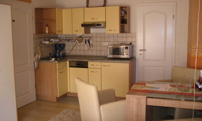 Bergen auf Ruegen Apartment | Fewo 3 - holiday home To Hus WE143