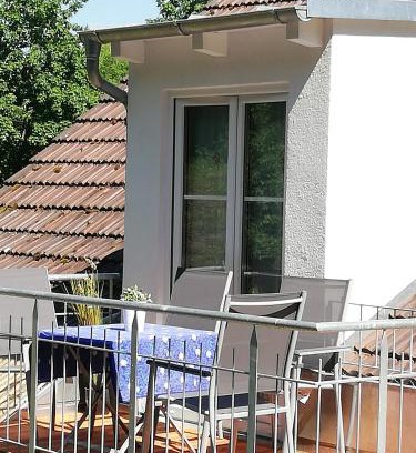 Uhldingen-Muehlhofen Apartment | FeWo am Bodensee im Uhldingen mit Balkon, zwischen Insel Mainau, Konstanz, Überlingen und Friedrichshafen