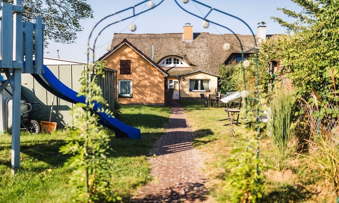 Bodstedt Apartment | FeWo Büdnerhaus