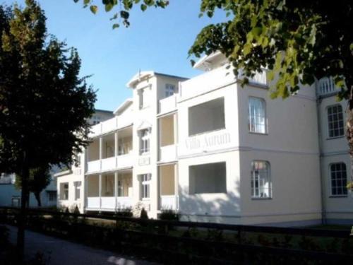 Seeheilbad Graal-Muritz Apartment | FeWo Michalski - Villa Aurum GM 69551