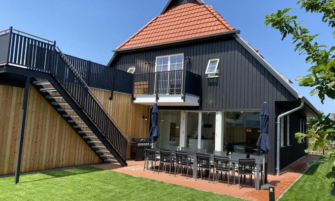 Born auf dem Darss House | FH Magnolia fuer 12 Pers. mit Terrasse + Dachterasse