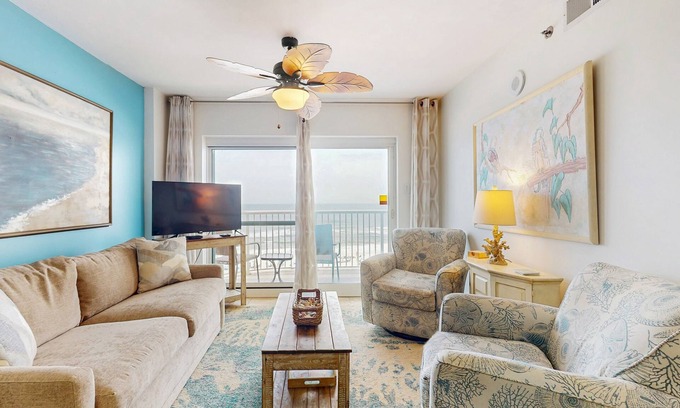 Orange Beach Condo | Fifth-Floor Getaway in Beachfront Resort w/Free WiFi, Central AC, Shared Pool