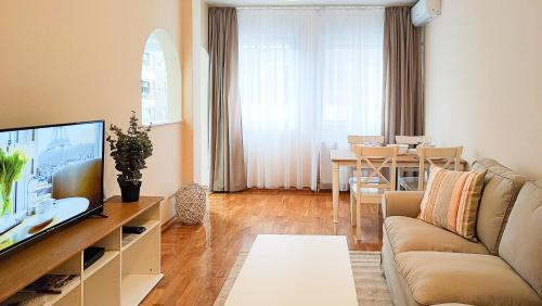 Grbavica Apartment | FilinHome Pelagica Suite
