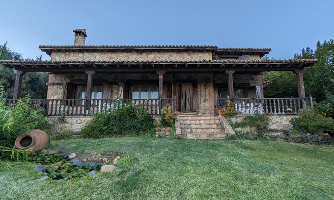 Candeleda Ski Chalet | Finca Alegrías