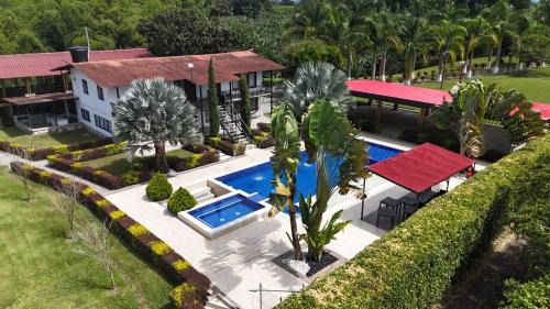 Armenia House | Finca Casa Blanca