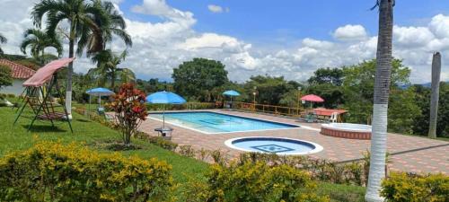 Quimbaya Hotel | FINCA HOTEL TRADICION CAFETERA