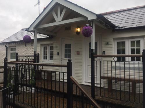 Findon Hotel | Findon Rest Ltd
