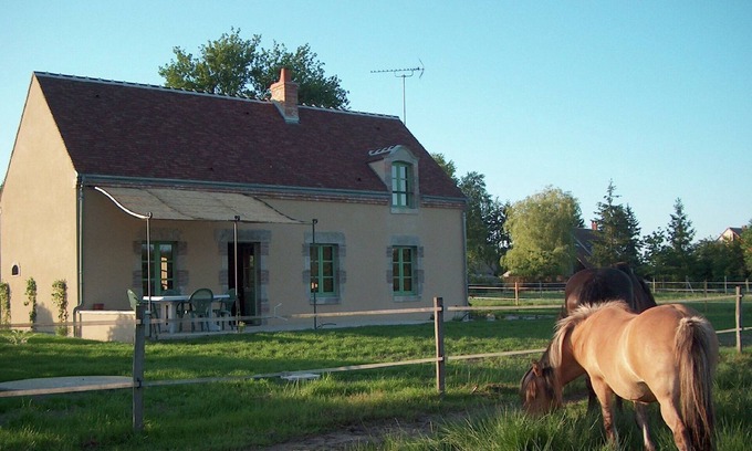 Vitry-aux-Loges House | Fine holiday home in the surroundings of Vitry-aux-Loges near large swimming lake