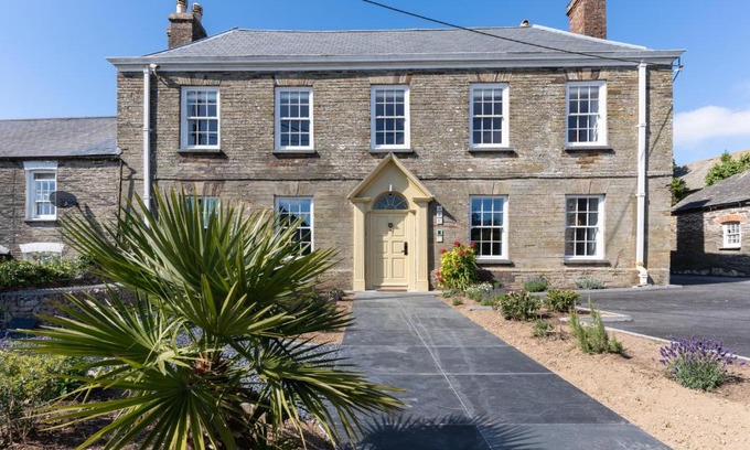 St Issey House | Finest Retreats - ARC Padstow