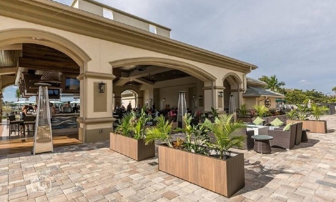 Biggar Condo | FIRST FLOOR LEGENDS 2BR, 2 BATH, DEN GARDEN HOME CONDO WITH GOLF PRIVILEGES INCD
