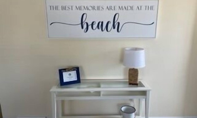 South End Condo | First floor three bedroom, two full bath unit two blocks from the beach