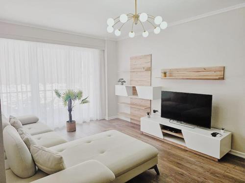 Qender Apartment | First Street Apartments