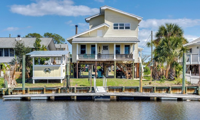 Crawfordville House | Fish & Kayak: Home Near Shell Point Beach!