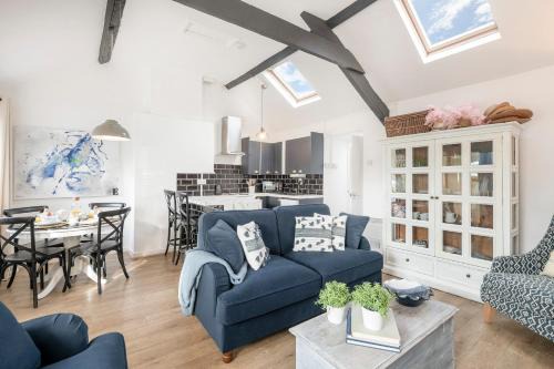 Beaumaris Ski Chalet | Fisherman Cottage Llanfaes near Beaumaris