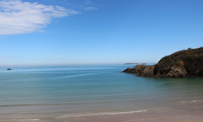 Saint-Lunaire House | Fisherman's cottage close to the beach