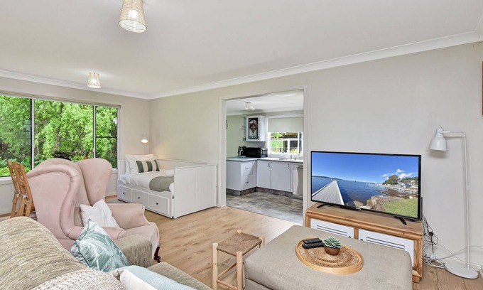 Taylors Beach Cottage | Fishermans Cottage at Taylors Beach